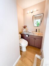 217 Richardson St in Sausalito, CA - Building Photo - Building Photo