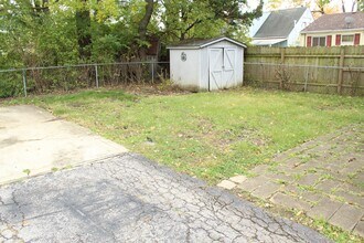 3301 Scottwood Rd in Columbus, OH - Building Photo - Building Photo