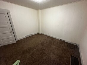 804 Mason Rd in St. Joseph, MO - Building Photo - Building Photo