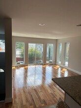 887 S 14th St, Unit Brand New Apartments in Newark, NJ - Foto de edificio - Building Photo