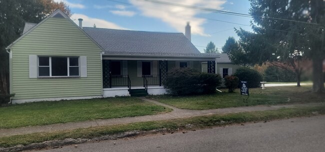 property at 536 Lansvale St