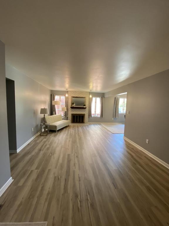 22248 Garrison St in Dearborn, MI - Building Photo - Building Photo