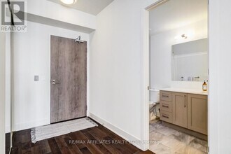 485 Richmond Rd in Ottawa, ON - Building Photo - Building Photo