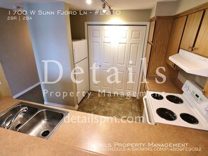 1700 W Sunn Fjord Ln-Unit -#L-210 in Bremerton, WA - Building Photo - Building Photo