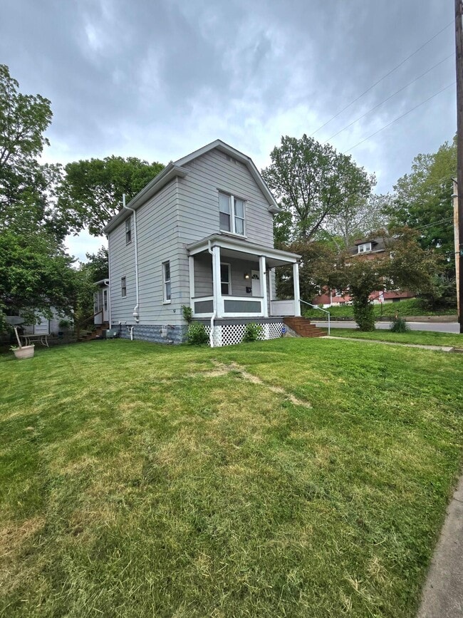 property at 102 W Blake Ave
