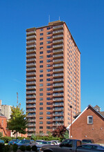 Executive House Apartments in St. Louis, MO - Building Photo - Building Photo