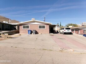 10910 Dyer St in El Paso, TX - Building Photo