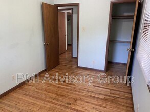 641 SE 35th St in Topeka, KS - Building Photo - Building Photo