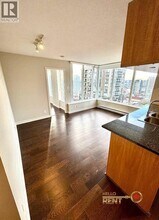 1010 Richards St in Vancouver, BC - Building Photo - Building Photo