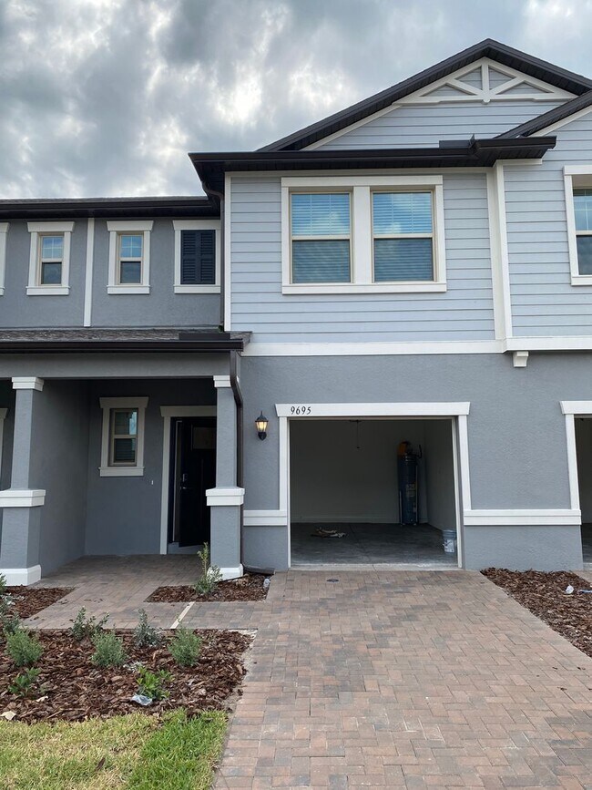 9695 Ashworth Pl in Land O Lakes, FL - Building Photo - Building Photo