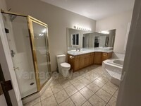 3244 Deer Ridge Ct in West Kelowna, BC - Building Photo - Building Photo