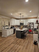6087 Eddy Gate Wy in Farmington, NY - Building Photo - Building Photo
