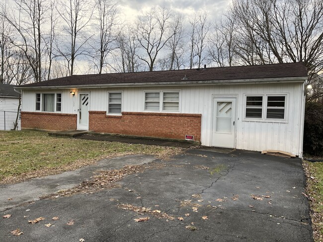 property at 132 Mayflower Rd