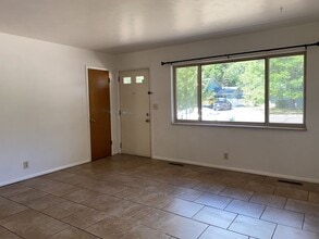 1128 S Bryan Ave in Fort Collins, CO - Building Photo - Building Photo