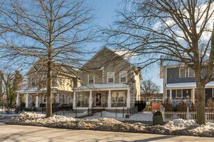 2421 Franklin St NE in Washington, DC - Building Photo