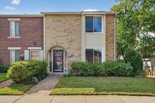 9518 Tippett Ln in Gaithersburg, MD - Building Photo