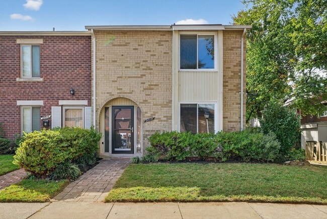 property at 9518 Tippett Ln
