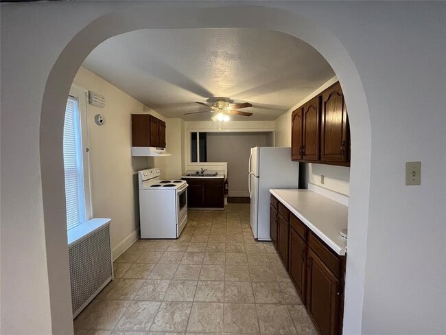 property at 3300 E Main St