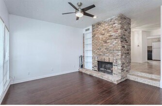 15151 Berry Trail in Dallas, TX - Building Photo - Building Photo