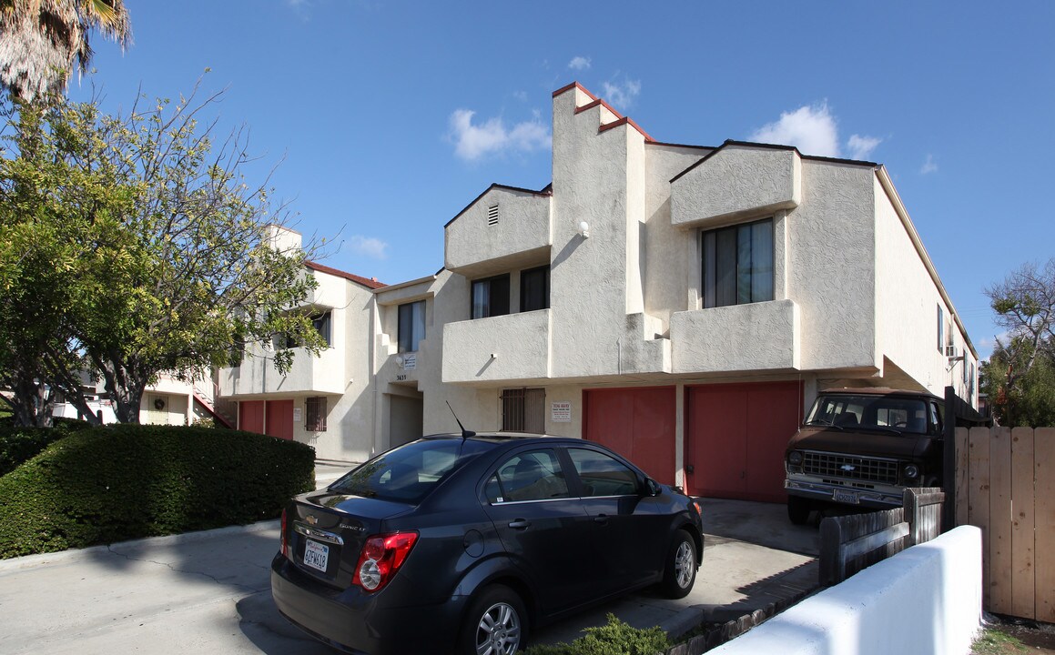 3633 Marlborough Ave in San Diego, CA - Building Photo