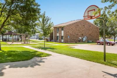 North Liberty Park Apartments in North Liberty, IA - Foto de edificio