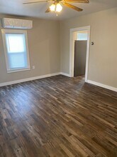 606 W Fremont Ave in Selah, WA - Building Photo - Building Photo