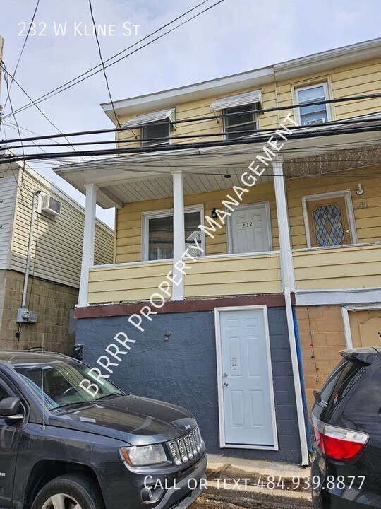 232 W Kline Ave in Lansford, PA - Building Photo