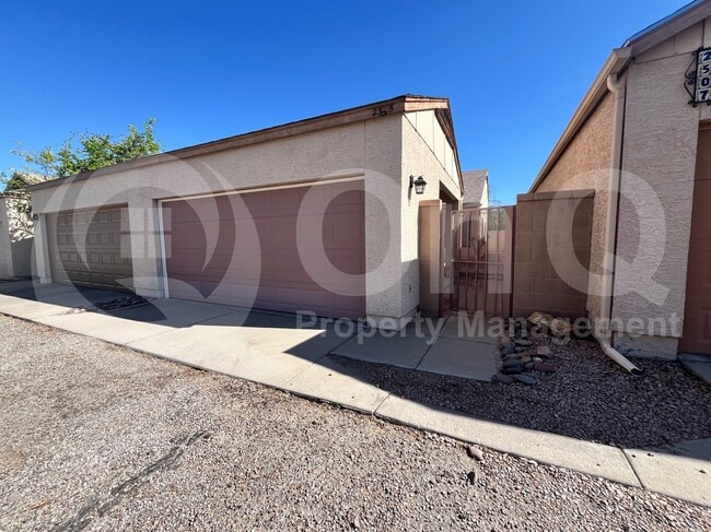 property at 2505 N Palo Santo Dr