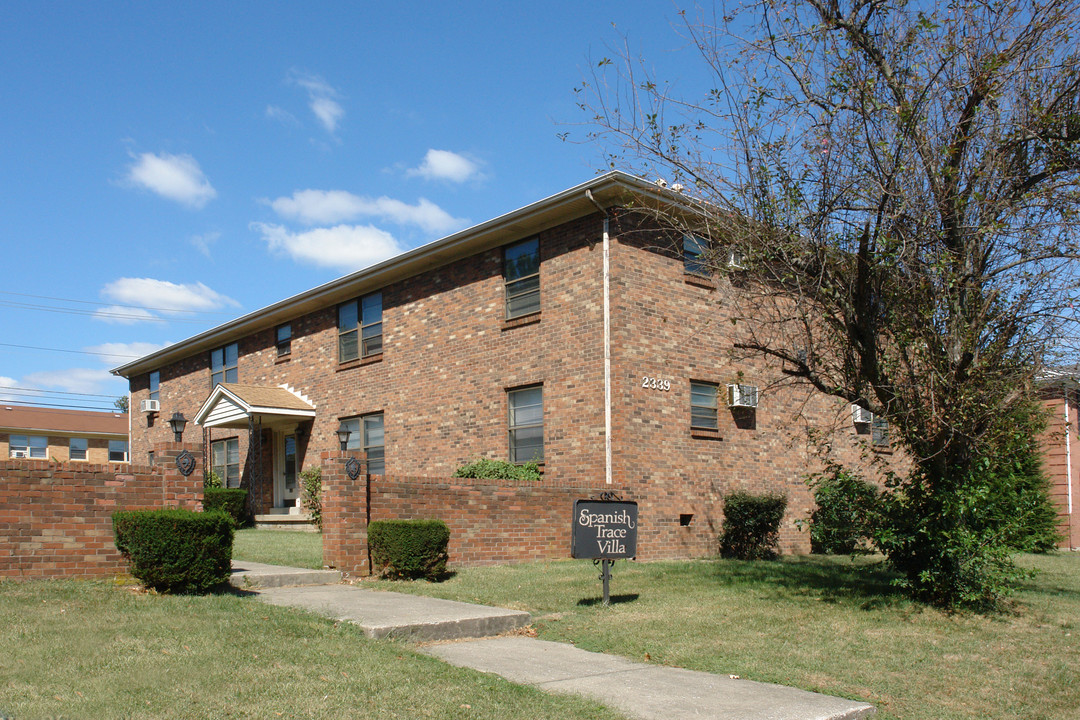 Spanish Trace Villa Apartments in Lexington, KY - Building Photo