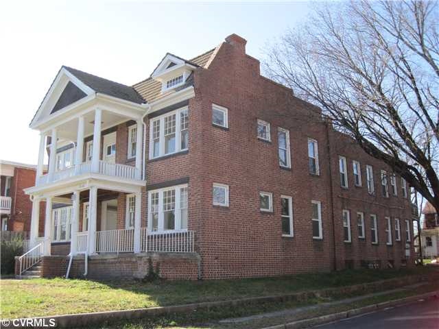 2424 Barton Ave in Richmond, VA - Foto de edificio - Building Photo