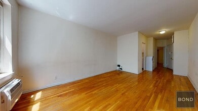 219 E 88th St in Manhattan, NY - Building Photo - Building Photo