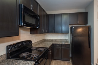 Red Knot at Edinburgh in Chesapeake, VA - Building Photo - Interior Photo