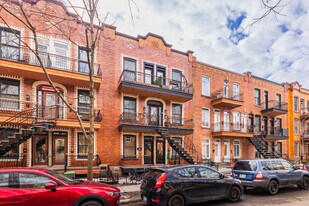 4300-4306 Messier St in Montréal, QC - Building Photo