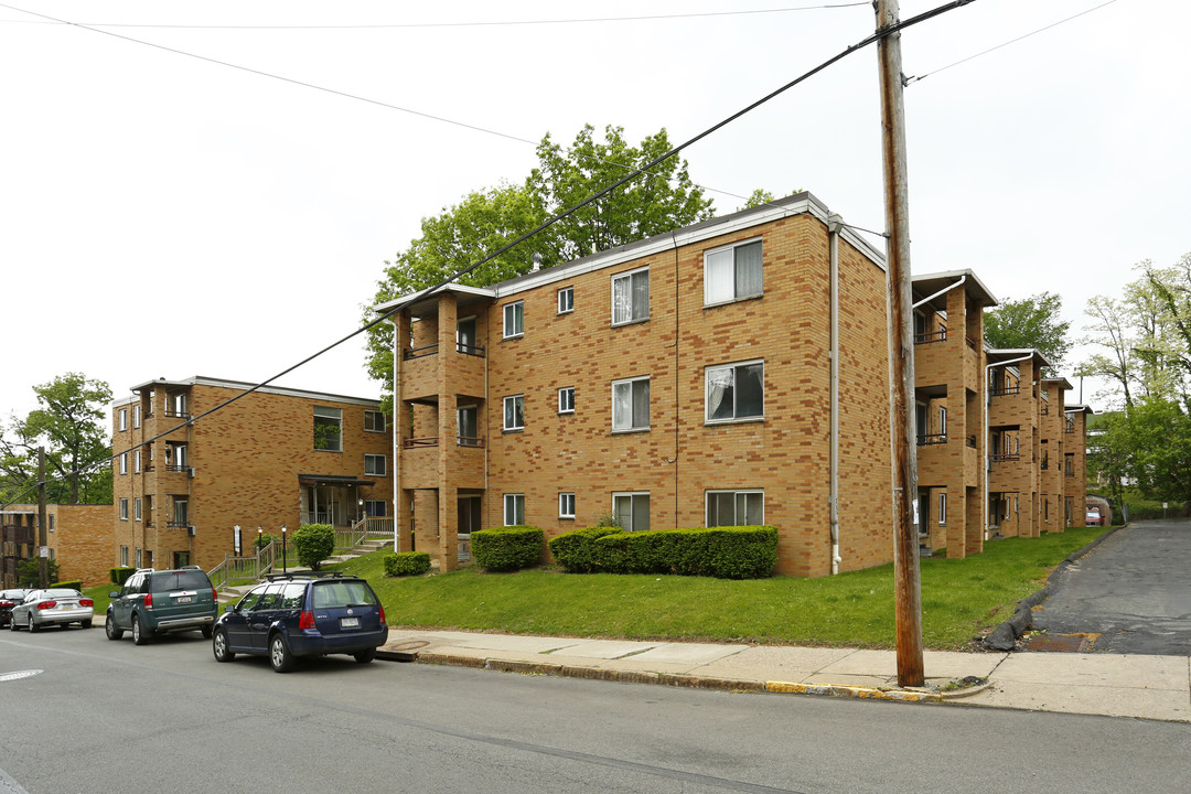 Carol Shamrock in Pittsburgh, PA - Building Photo