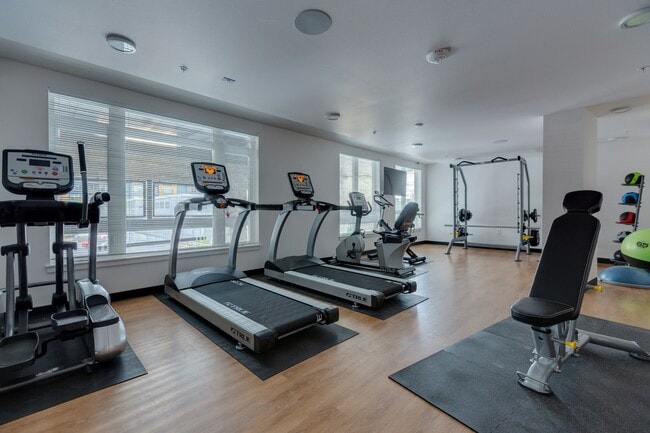 Mysa Apartments in Seattle, WA - Building Photo - Building Photo