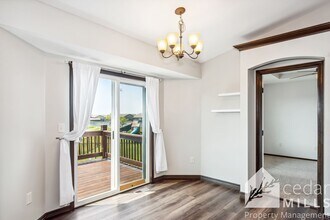 1401 E Splitwood Wy St in Derby, KS - Building Photo - Building Photo