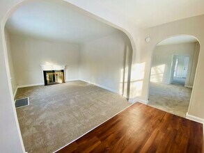 383 Black St in Akron, OH - Building Photo - Building Photo