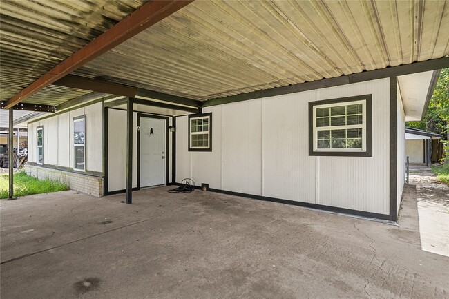property at 3214 Brea Crest St