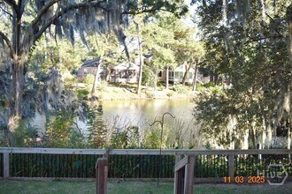 10 Piper's Pond Ln in Savannah, GA - Building Photo - Building Photo