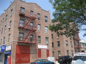 564 E 3rd St in Brooklyn, NY - Building Photo - Building Photo