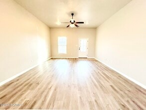 129 Gray Birch Lp in Youngsville, LA - Building Photo - Building Photo