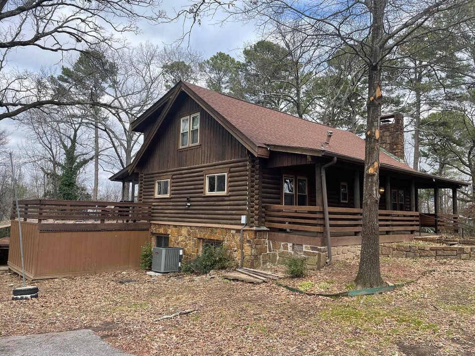 132 Gray Cir in Hot Springs, AR - Building Photo