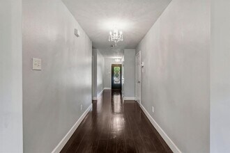 2209 Ames St in Pearland, TX - Building Photo - Building Photo
