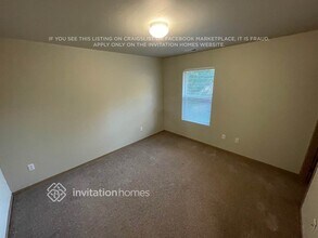 15216 35th Dr SE in Bothell, WA - Foto de edificio - Building Photo