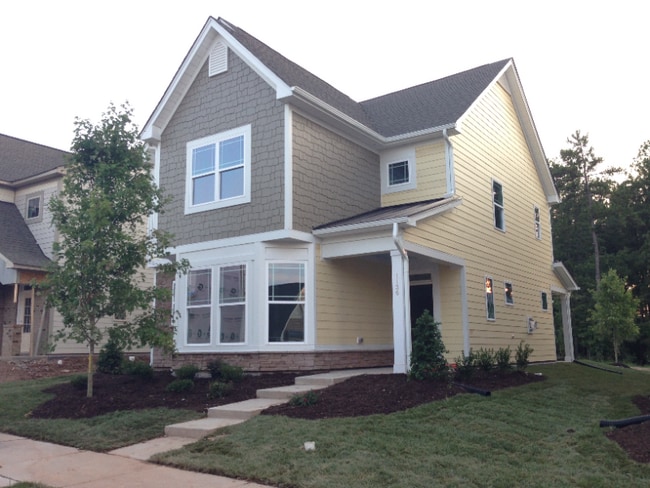 property at 1136 Pemberly Ave