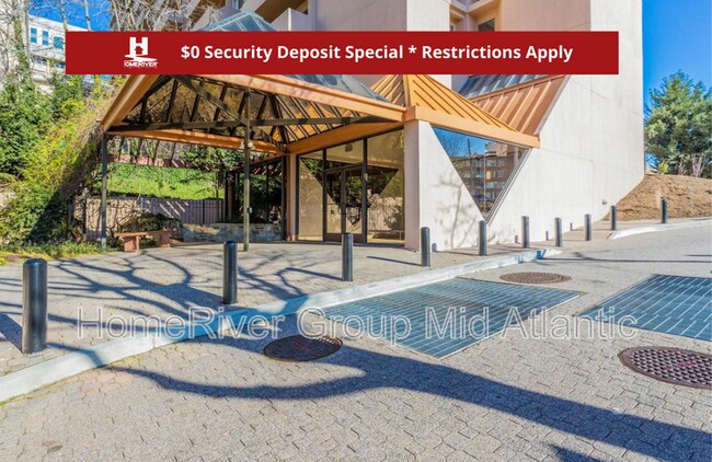 property at 1301 N Courthouse Rd