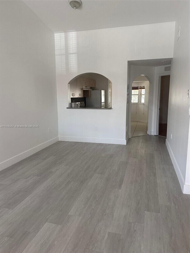 2921 SE 13th Rd in Homestead, FL - Building Photo - Building Photo