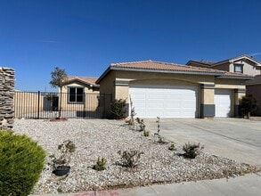 11704 Justine Way in Adelanto, CA - Building Photo - Building Photo
