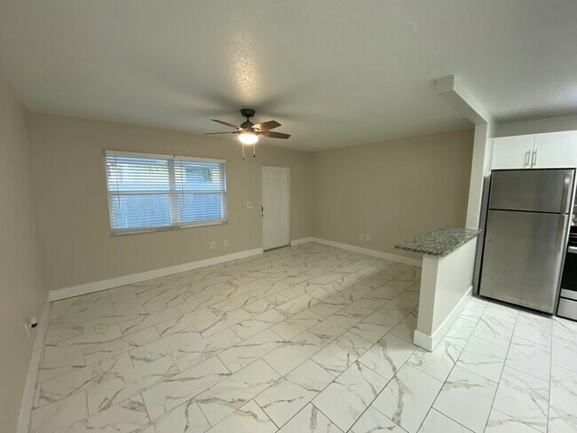 914 N Federal Hwy in Lake Worth Beach, FL - Building Photo - Building Photo
