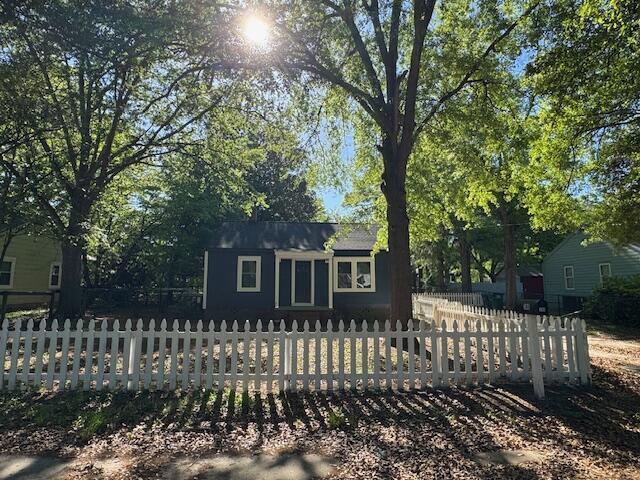 308 Solann St in Aiken, SC - Foto de edificio